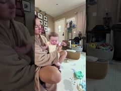 【A】Cleanote zoutoplossing neusspray is gemakkelijk te gebruiken met een 360° verstelbaar mondstuk voor baby's